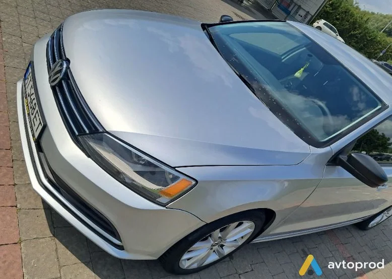 Фото 1 - Volkswagen Jetta 2015