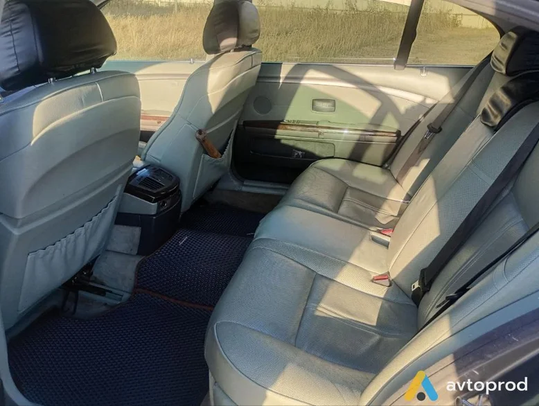Фото 4 - BMW 7er 2004