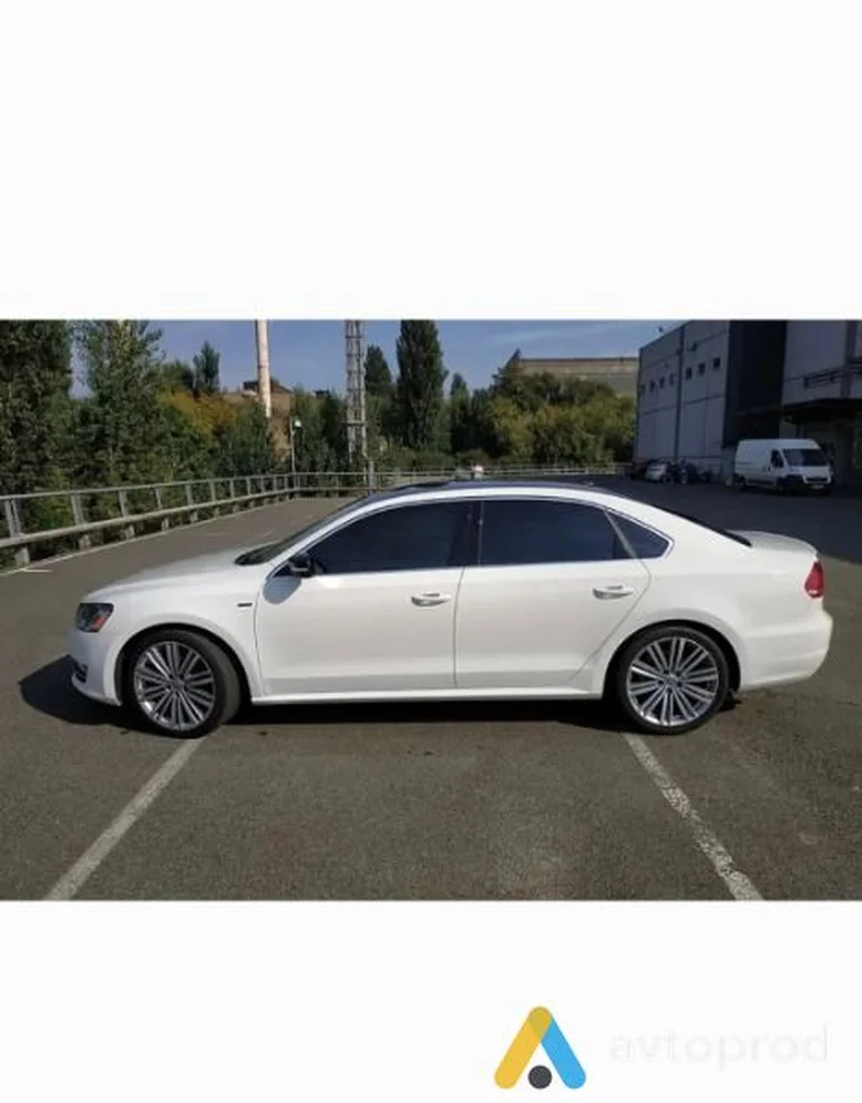 Фото 2 - Volkswagen Passat 2014