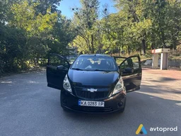 Photo 4 - Chevrolet Spark 2011