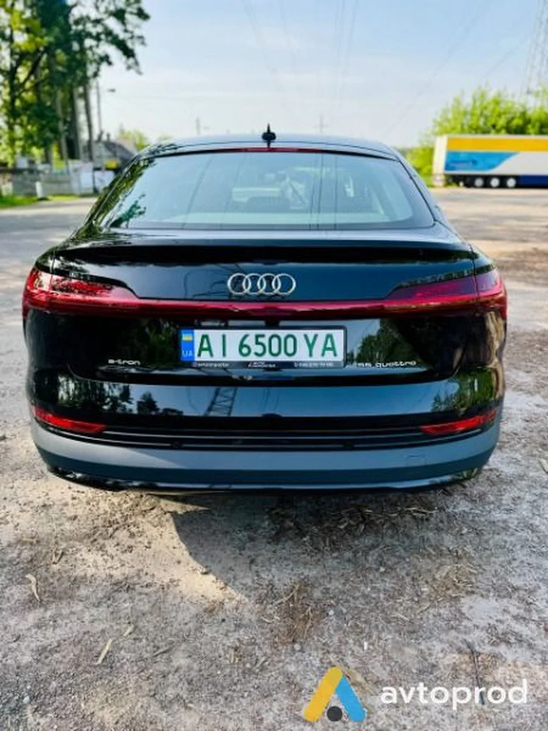 Фото 2 - Audi Quattro 2021