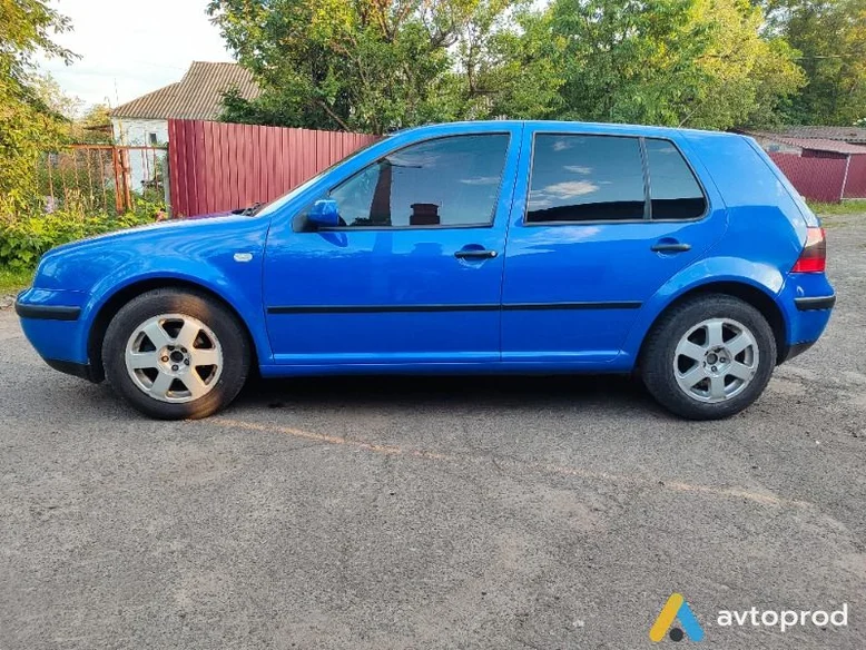 Фото 4 - Volkswagen Golf 2001