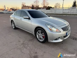 Photo 4 - Infiniti G20 2012