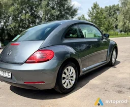 Photo 4 - Volkswagen Beetle 2016