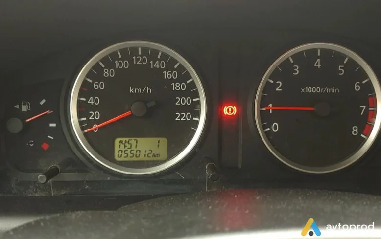 Фото 4 - Nissan Almera 2005