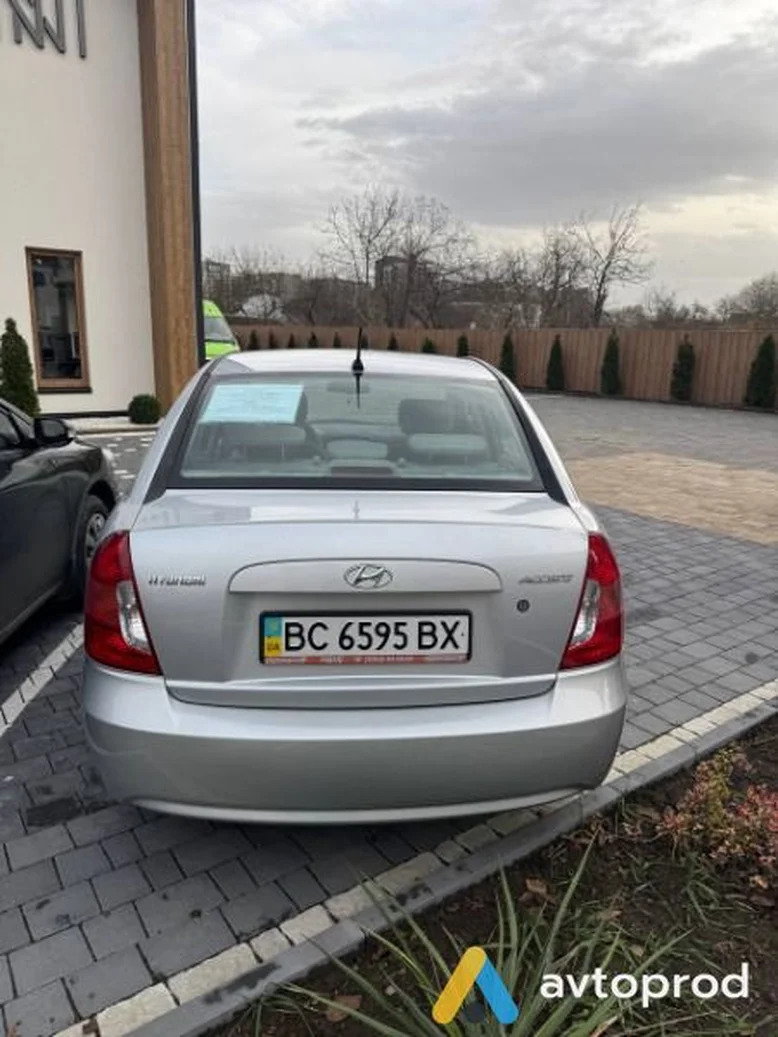 Фото 4 - Hyundai Accent 2008