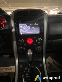 Photo 4 - Suzuki Grand Vitara 2013