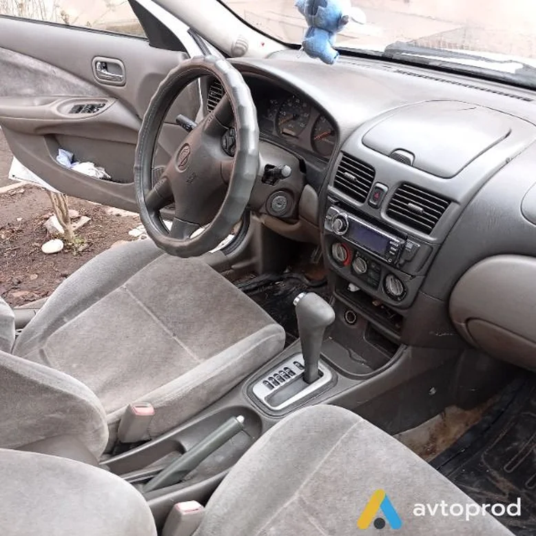 Фото 2 - Nissan Sentra 2002