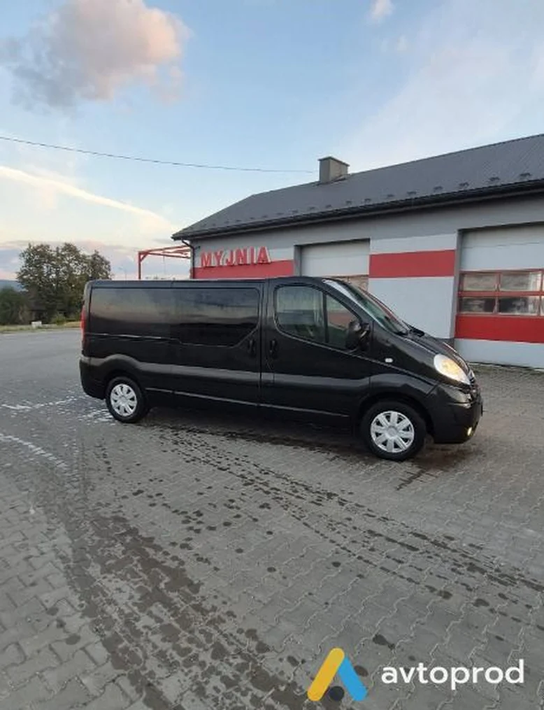 Фото 4 - Opel Vivaro 2013