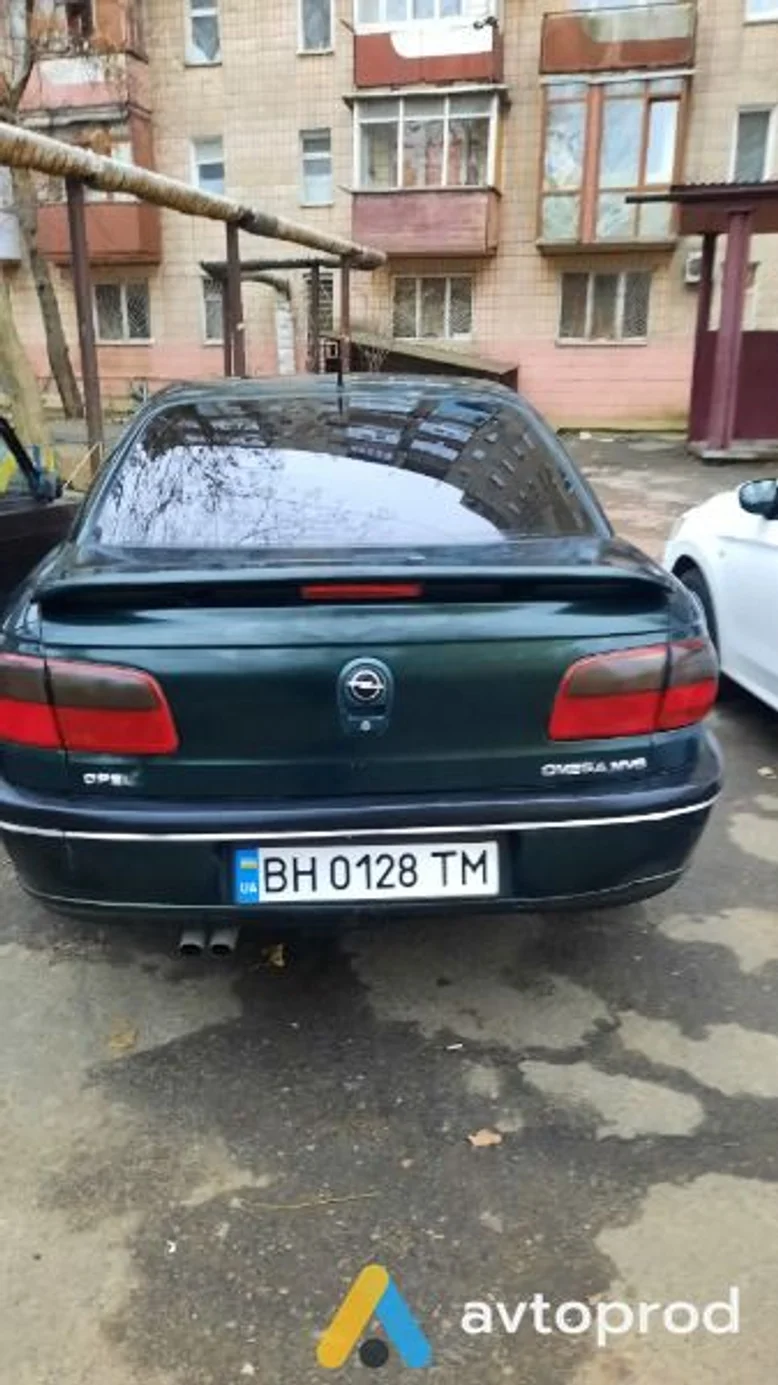 Фото 2 - Opel Omega 1995