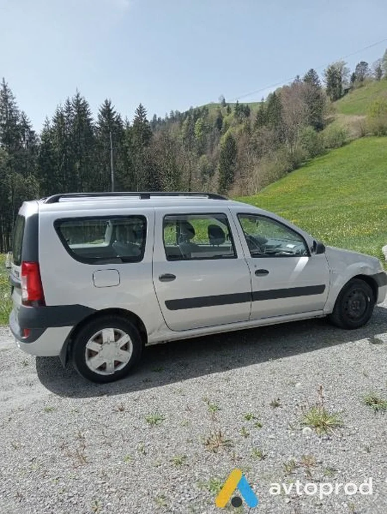 Фото 3 - Dacia Logan 2008
