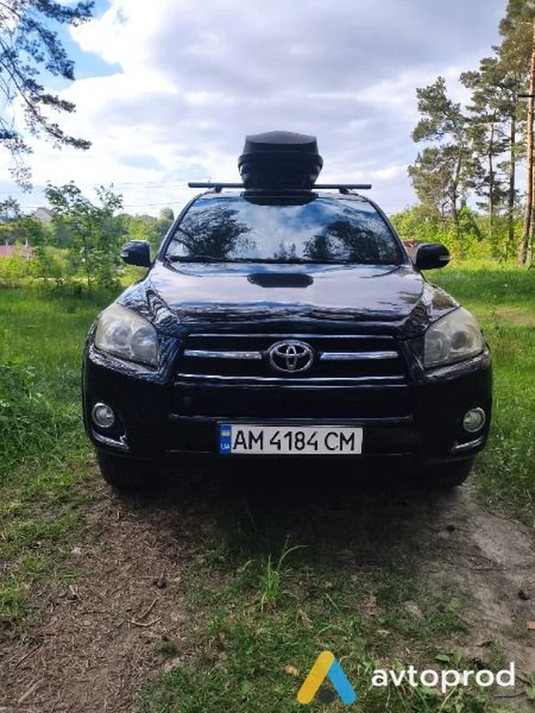 Фото 1 - Toyota RAV 4 2010