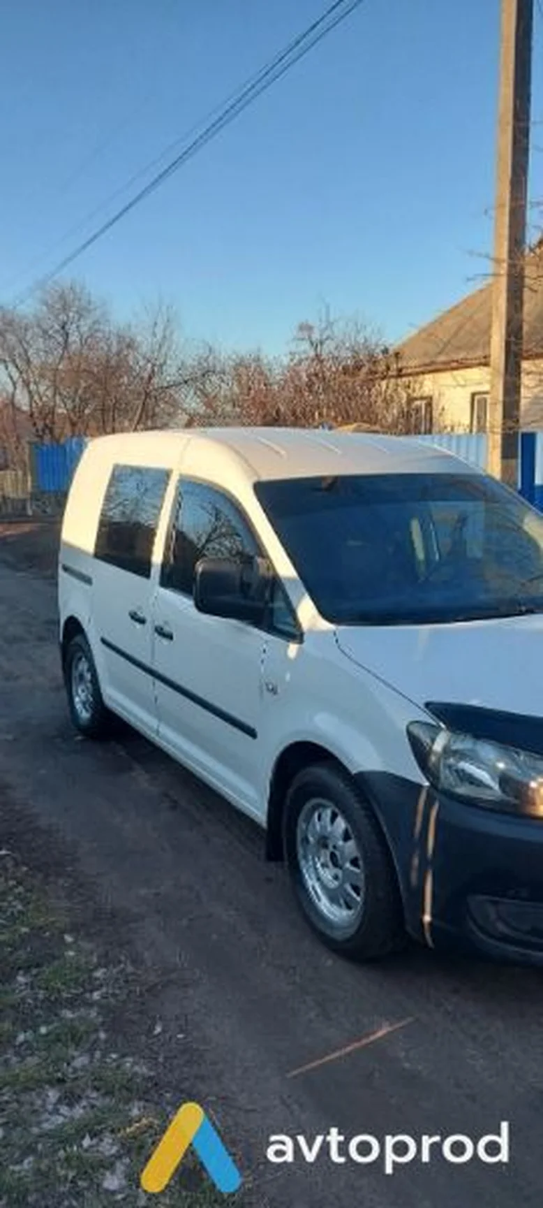 Фото 1 - Volkswagen Caddy 2011