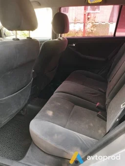 Photo 4 - Toyota Corolla 2003