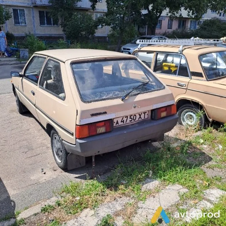 Фото 3 - ZAZ 1102 1990