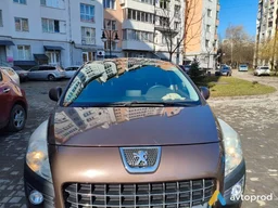 Фото 3 - Peugeot 3008 2013
