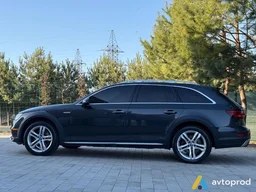 Photo 2 - Audi A4 2018