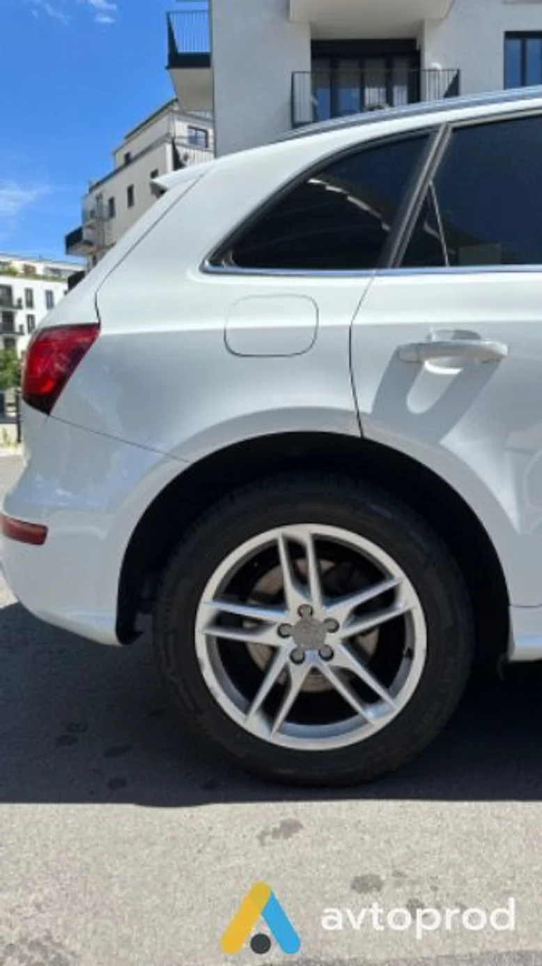 Фото 4 - Audi Q5 2014