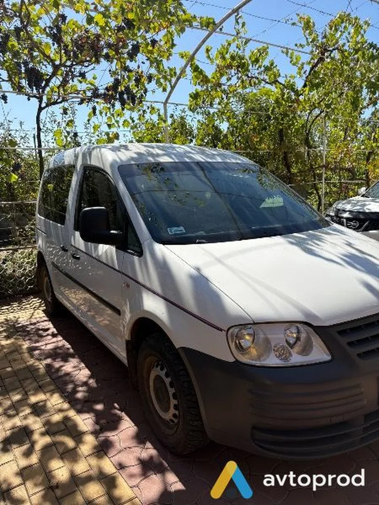 Фото 3 - Volkswagen Caddy 2010
