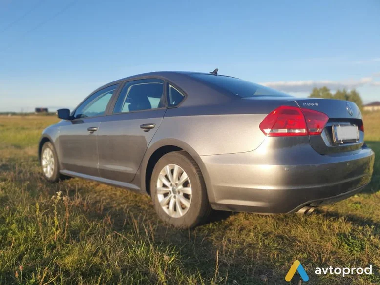 Photo 3 - Volkswagen Passat 2014