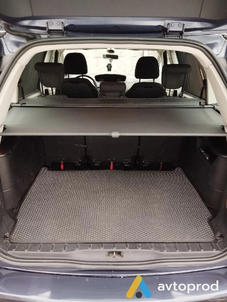 Фото 2 - Citroen C4 2010