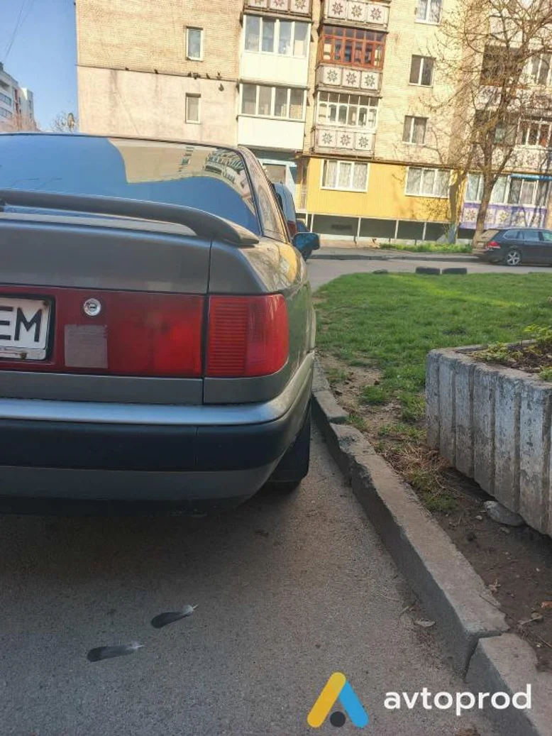 Фото 2 - Audi 100 1995