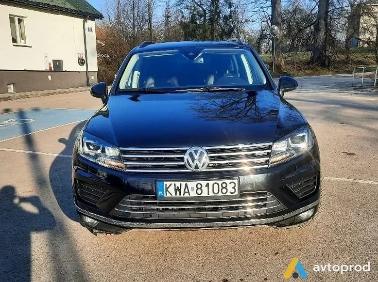 Фото 3 - Volkswagen Touareg 2016