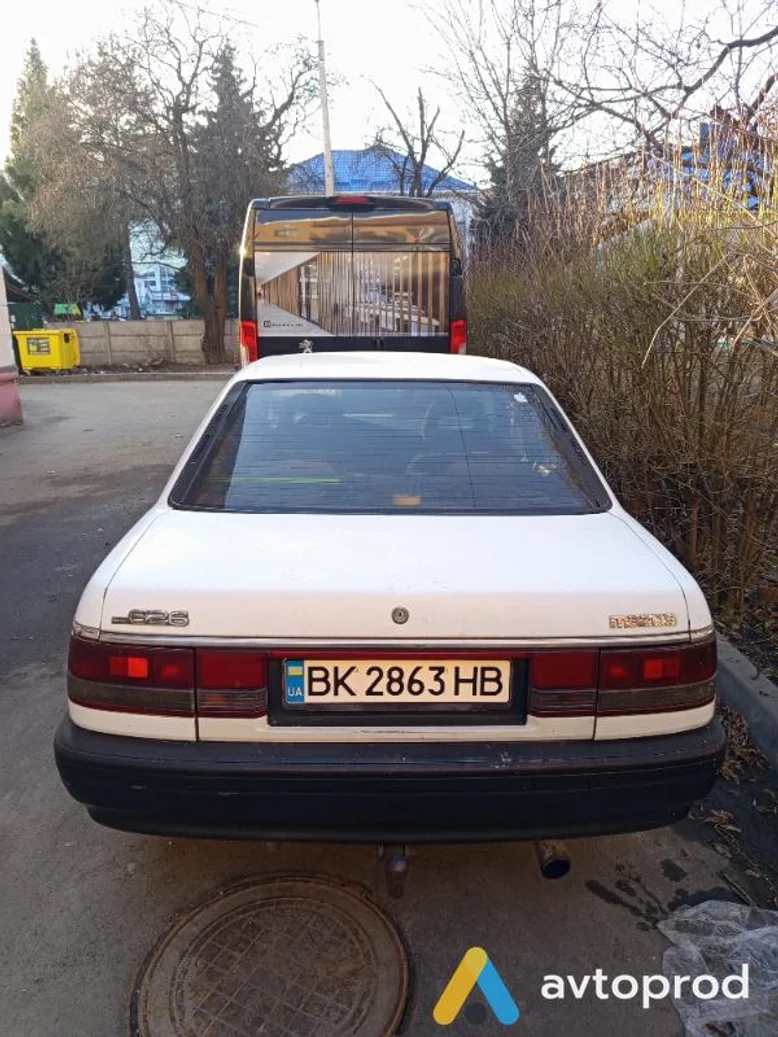 Фото 3 - Mazda 626 1980