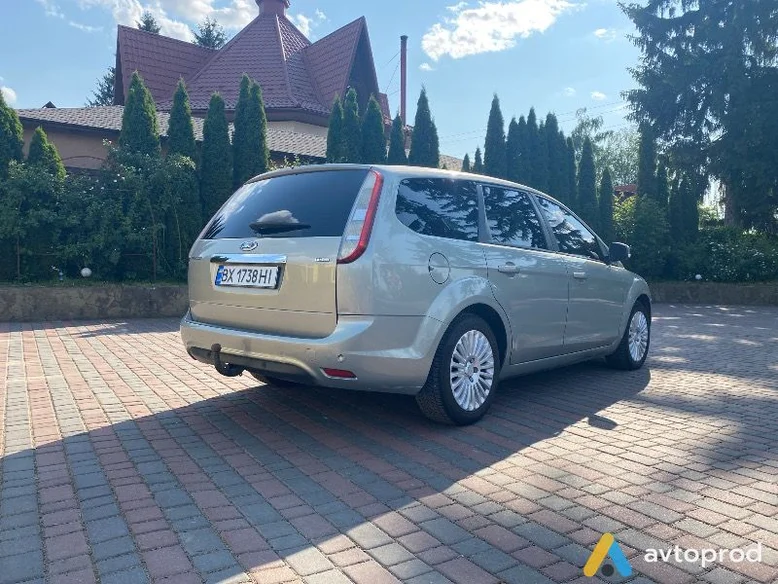 Фото 3 - Ford Focus 2009