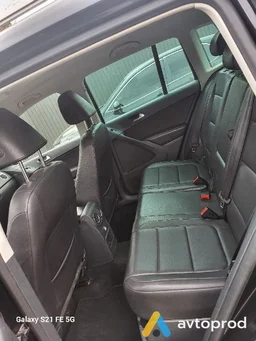 Photo 4 - Volkswagen Tiguan 2011