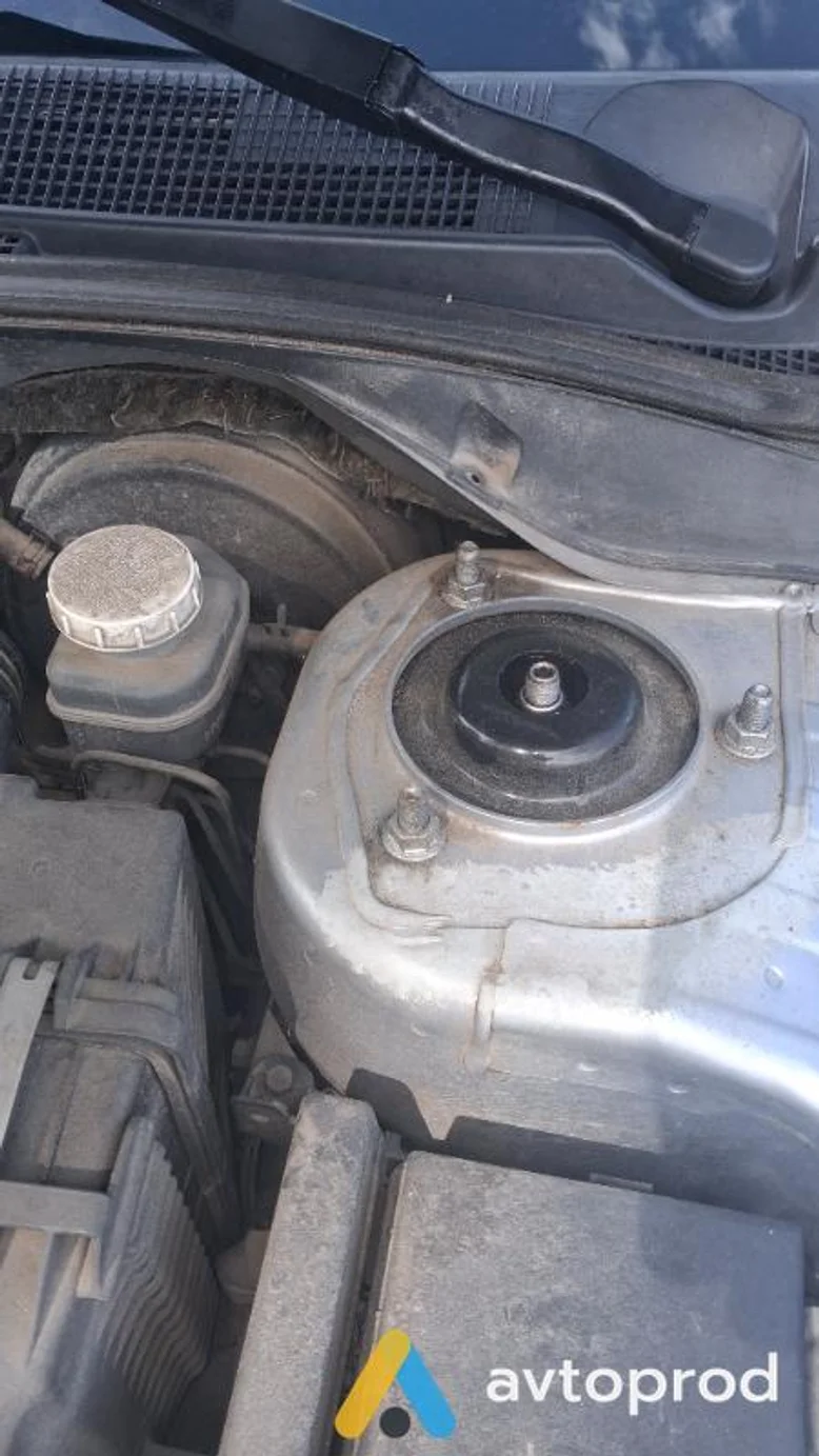 Photo 2 - Mitsubishi Lancer 2005