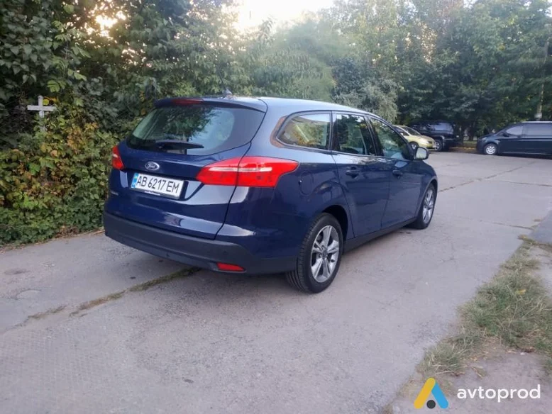 Фото 2 - Ford Focus 2017