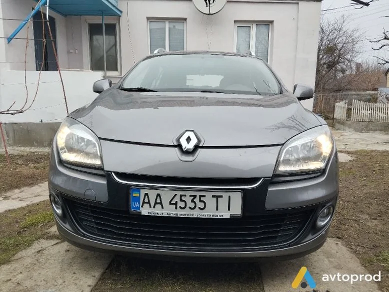 Фото 4 - Renault Megane 2013