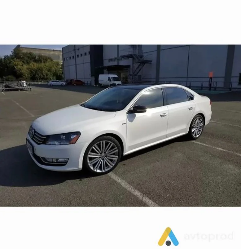 Фото 4 - Volkswagen Passat 2014