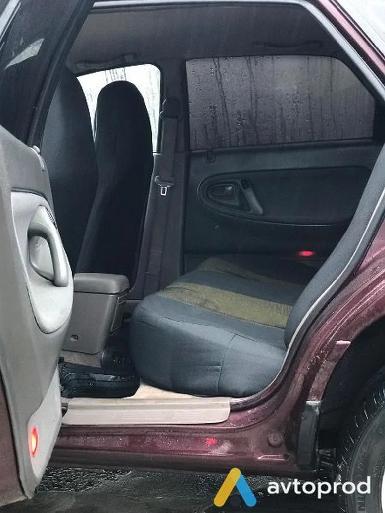 Фото 4 - Mazda 626 1994