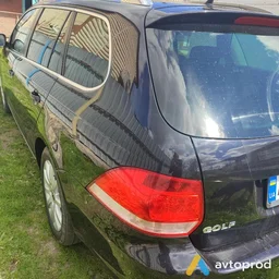 Photo 2 - Volkswagen Golf 2009