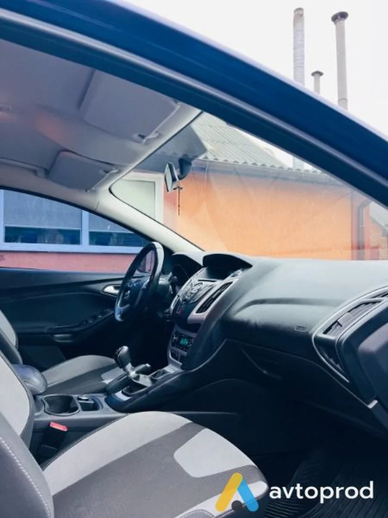 Фото 4 - Ford Focus 2014