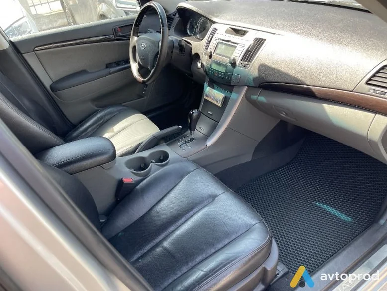 Фото 3 - Hyundai Sonata 2008