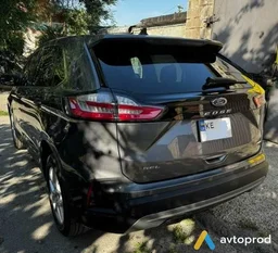 Photo 2 - Ford Edge  2021