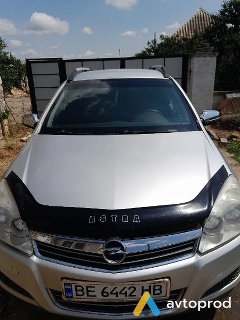 Фото 1 - Opel Astra 2008