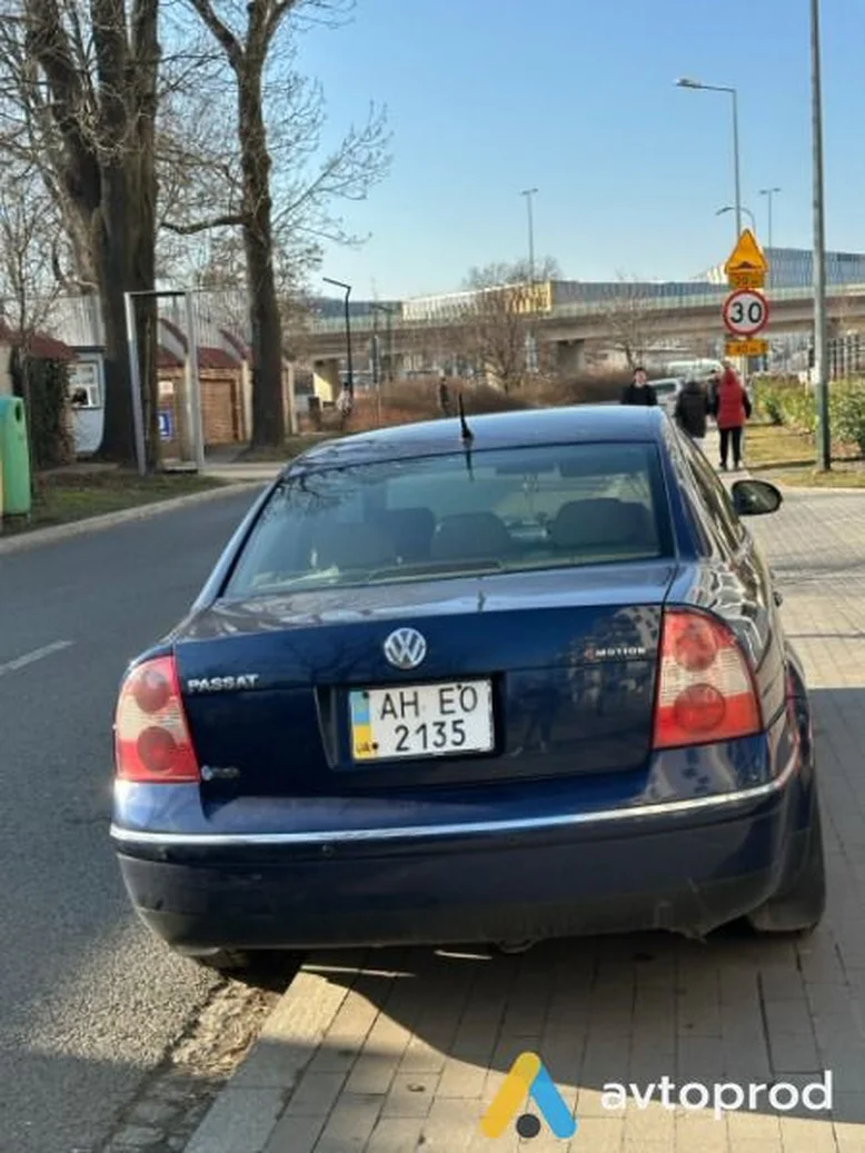 Фото 1 - Volkswagen Passat 2004