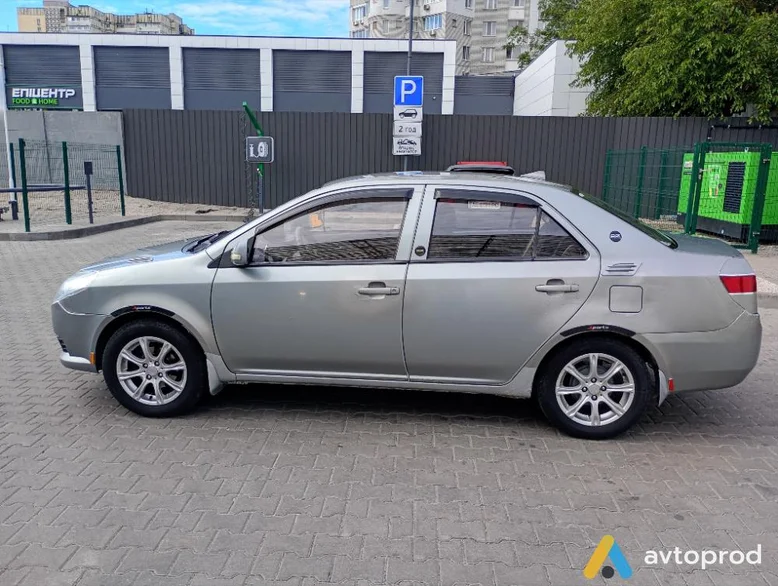 Фото 1 - Geely MK 2012