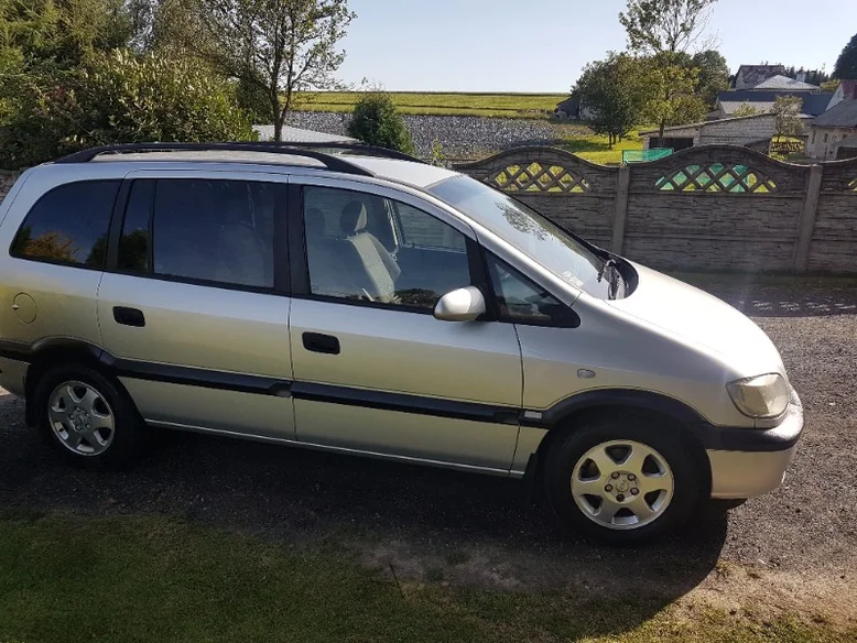 Фото 1 - Opel Zafira 2001
