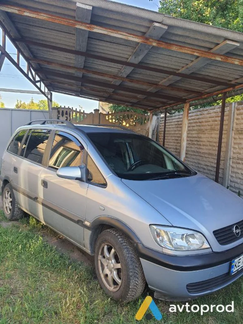 Photo 1 - Opel Zafira 1995