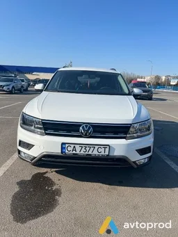Photo 2 - Volkswagen Tiguan 2019