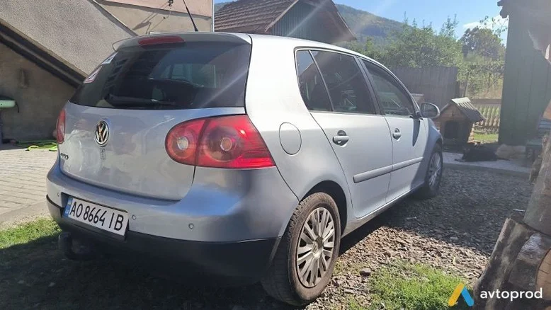 Фото 1 - Volkswagen Golf 2007