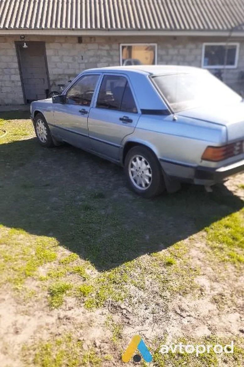 Фото 2 - Mercedes-Benz 190 1987