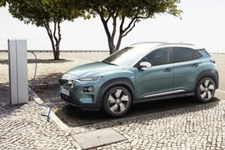 ТОП 10 ЕЛЕКТРОКАРІВ З НАЙБІЛЬШИМ ЗАПАСОМ ХОДУ 🚗