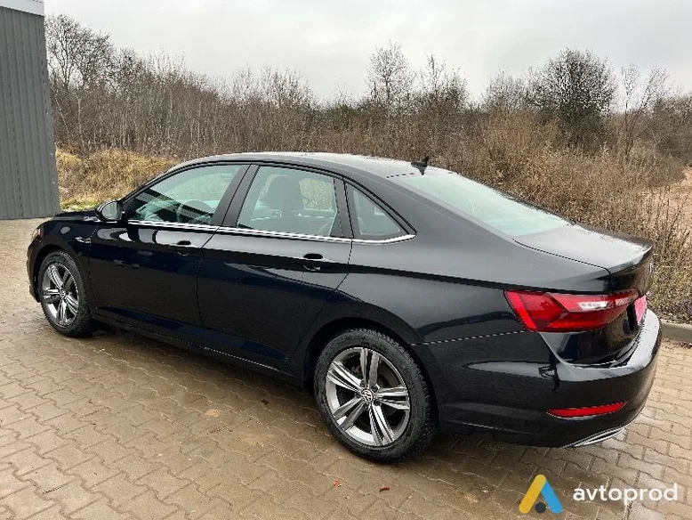 Фото 2 - Volkswagen Jetta 2020