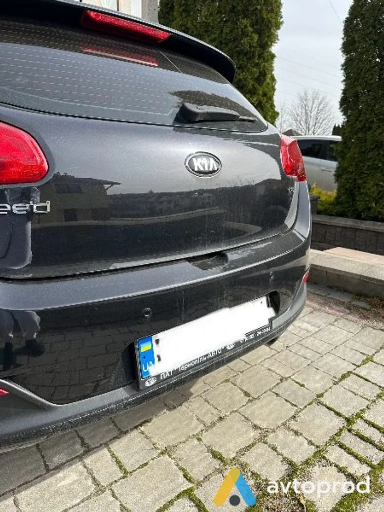 Фото 4 - Kia Cee'd 2015